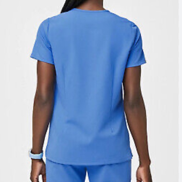 Capri Blue Small Catrina scrub top - Picture 3 of 8